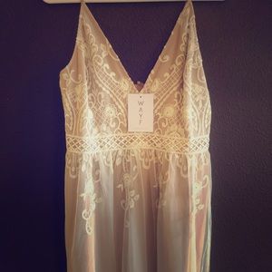 WAYF nude dress NWT